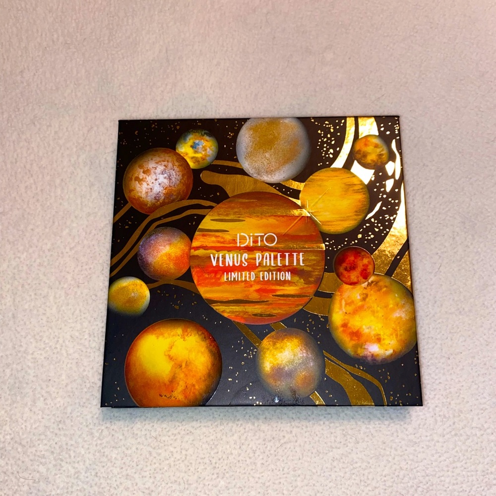 LIMITED EDITION venus palette